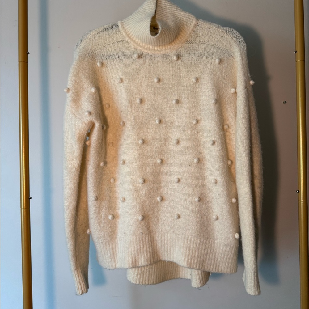 Elegant Cream Sweater with Textured Design